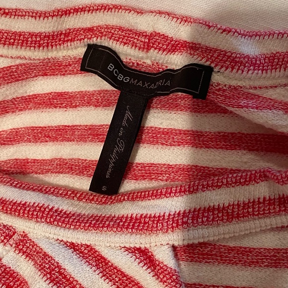 Bcbg maxazria cold shoulder sweater - Picture 4 of 4